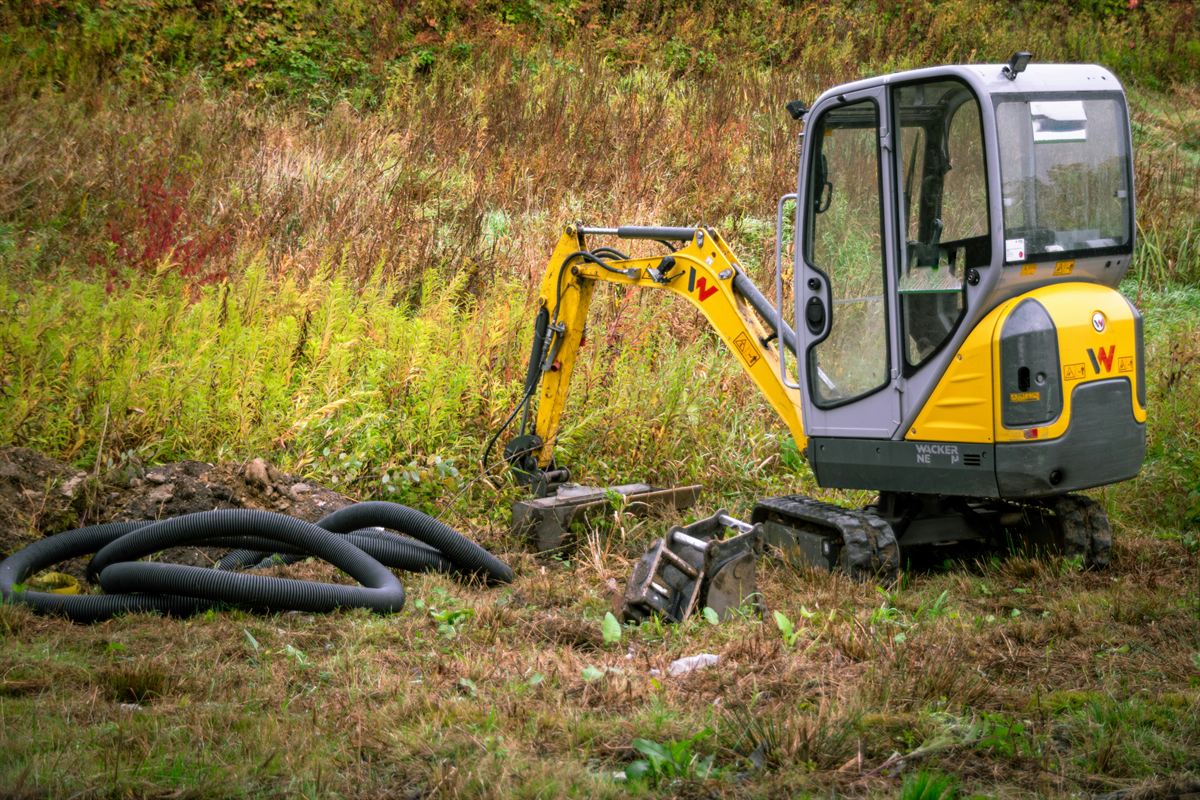 Mini Excavator and Waste Away Services